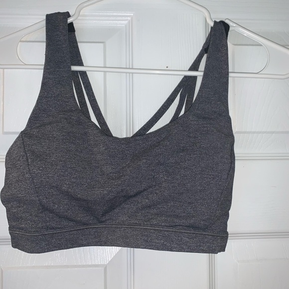 lululemon size 4 sports bra